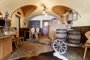 Гостиница Hotelchen Döllacher Dorfwirtshaus  Гроскирхгайм
